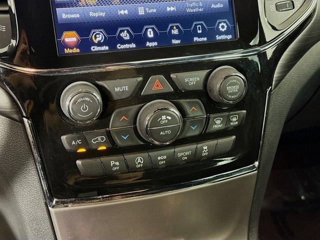 used 2022 Jeep Grand Cherokee WK car, priced at $27,594