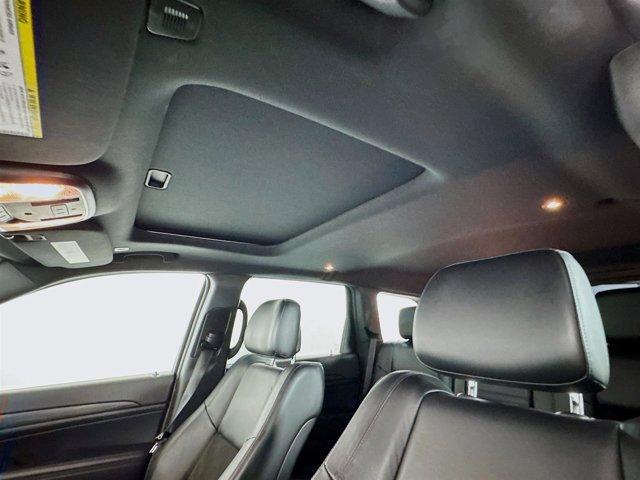 used 2022 Jeep Grand Cherokee WK car, priced at $27,594