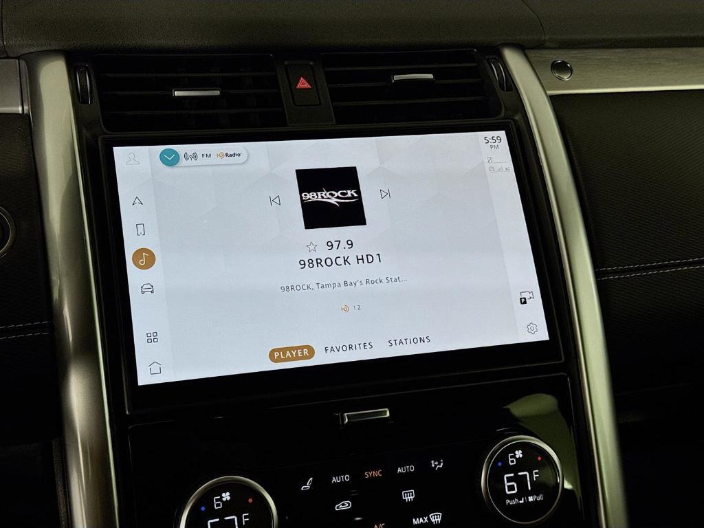 new 2025 Land Rover Discovery car, priced at $83,450