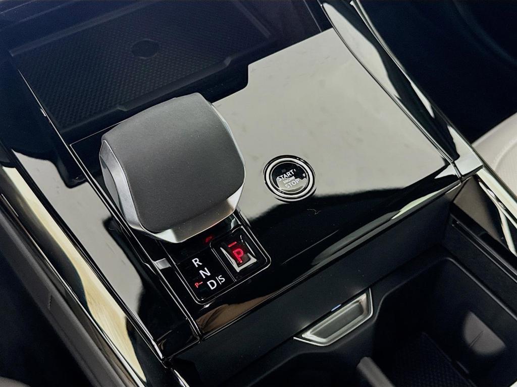 new 2025 Land Rover Range Rover Sport car, priced at $97,480