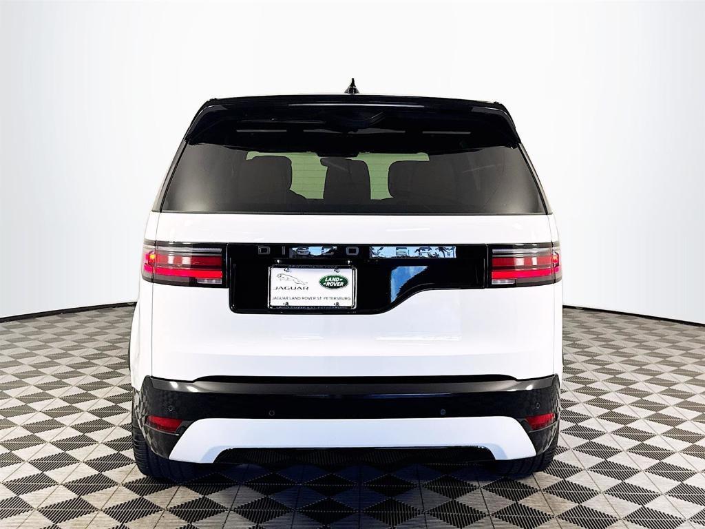 new 2025 Land Rover Discovery car, priced at $72,375