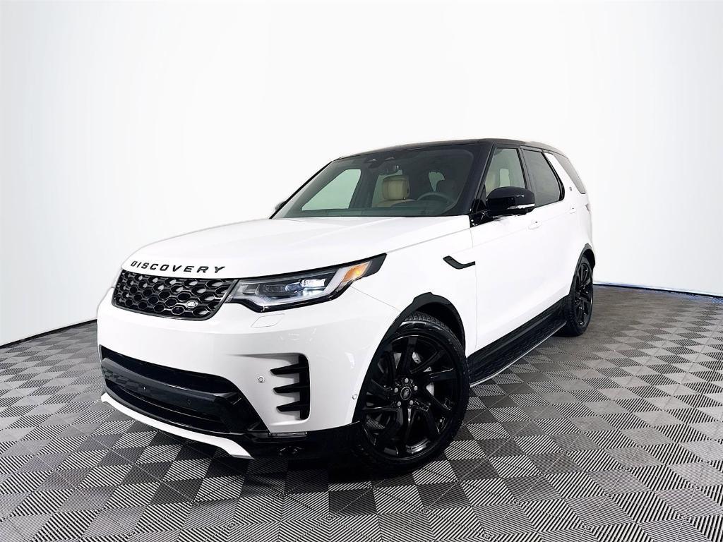 new 2025 Land Rover Discovery car, priced at $72,375