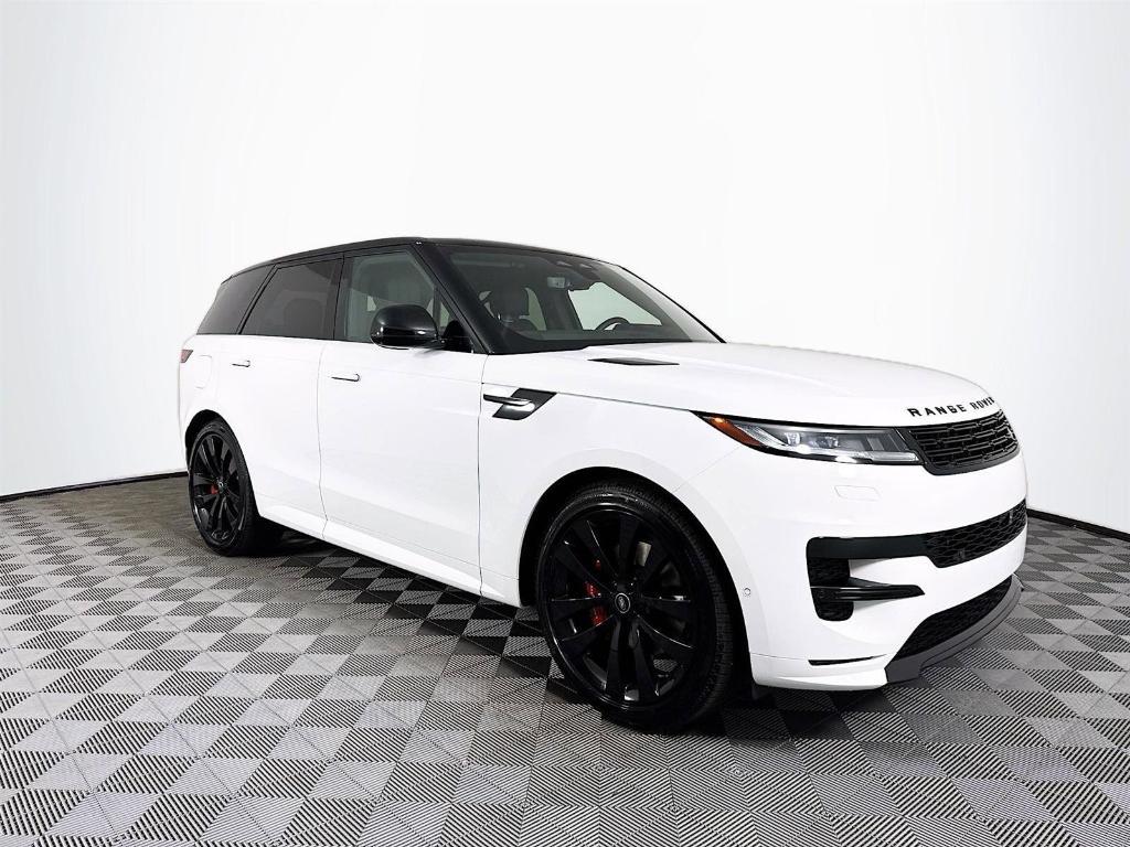 new 2025 Land Rover Range Rover Sport car, priced at $108,315