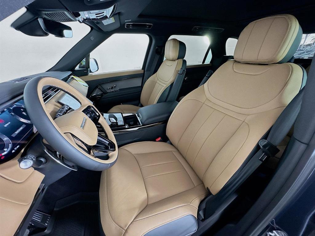 new 2025 Land Rover Range Rover Sport car, priced at $103,300