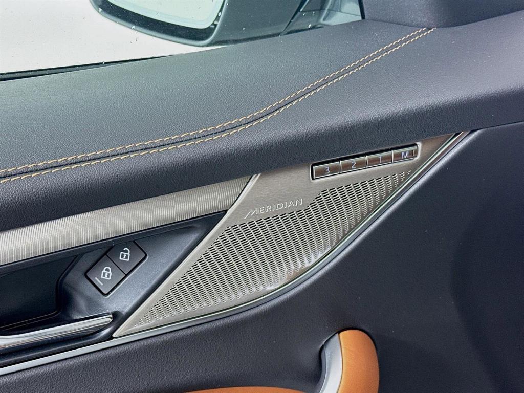 used 2025 Jaguar F-PACE car