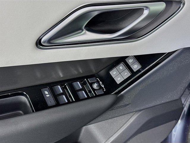 used 2025 Land Rover Range Rover Velar car
