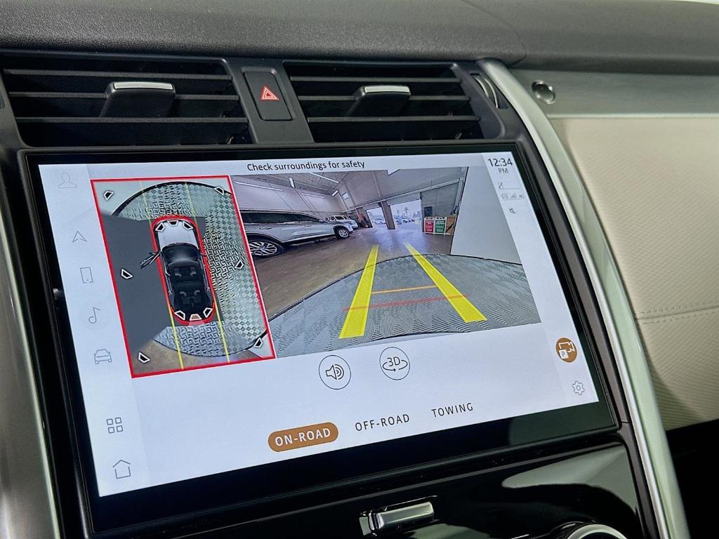 new 2025 Land Rover Discovery car, priced at $82,300