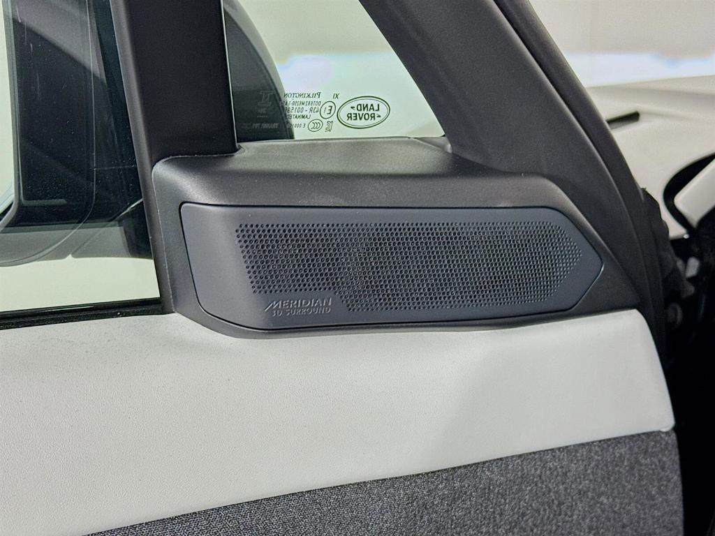 new 2025 Land Rover Range Rover Sport car, priced at $125,650
