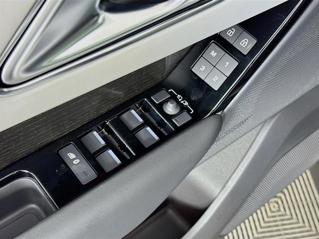 new 2026 Land Rover Range Rover Velar car, priced at $77,422