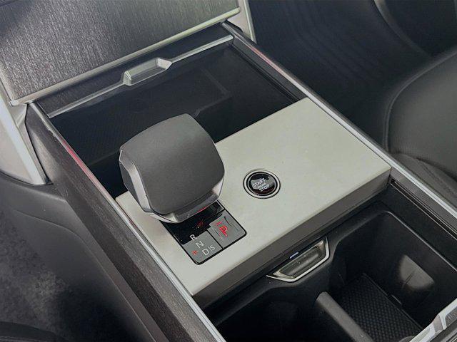 used 2025 Land Rover Range Rover car, priced at $139,999