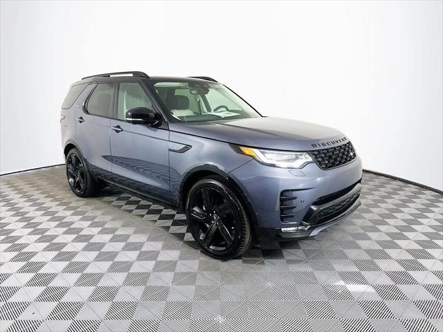 new 2025 Land Rover Discovery car, priced at $74,518