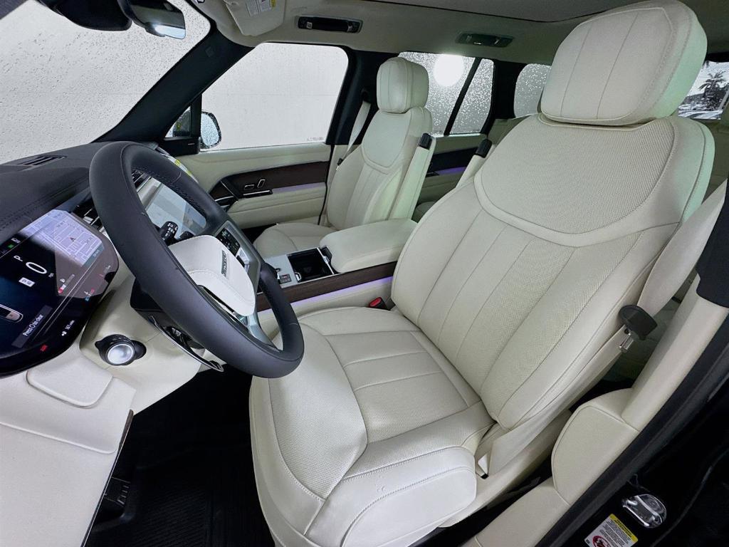 new 2025 Land Rover Range Rover car, priced at $115,430