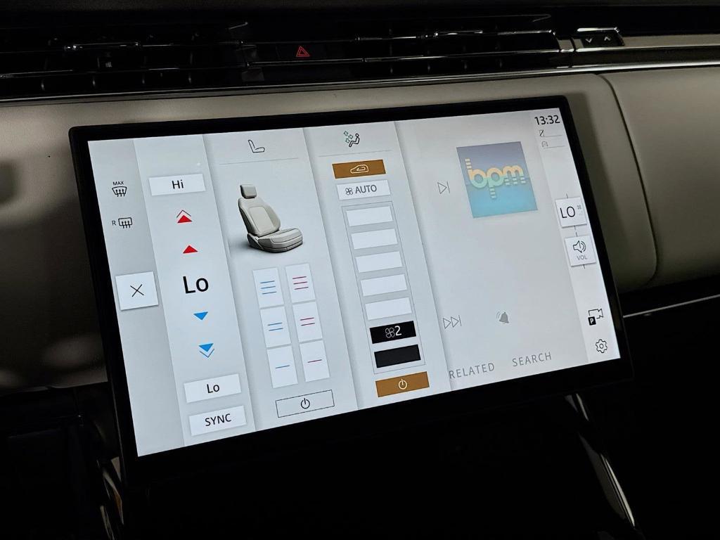 new 2025 Land Rover Range Rover Sport car, priced at $106,200