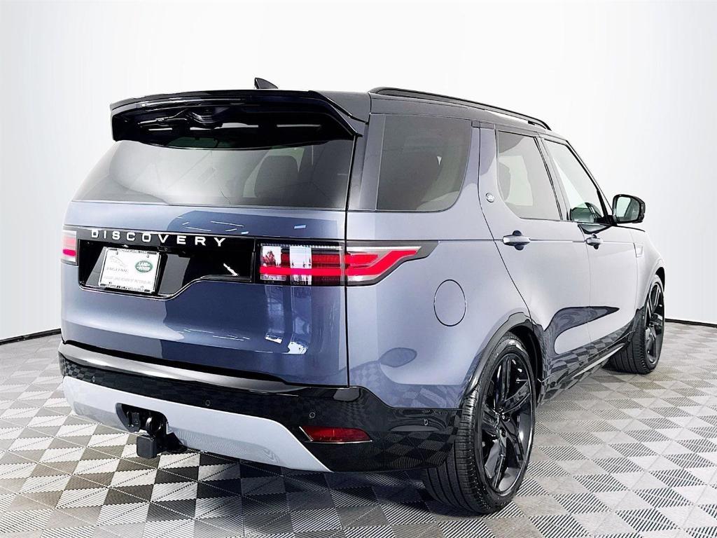 new 2025 Land Rover Discovery car, priced at $86,878