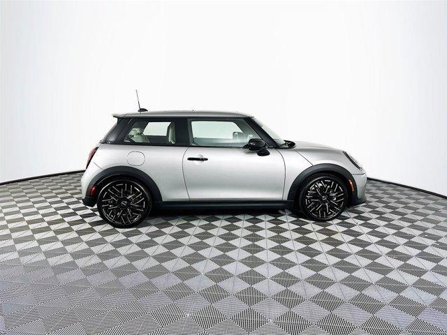 used 2025 MINI Hardtop car, priced at $30,614