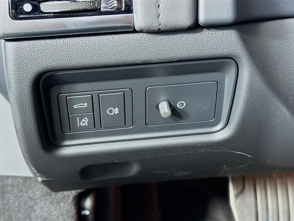 new 2024 Jaguar F-TYPE car, priced at $99,428