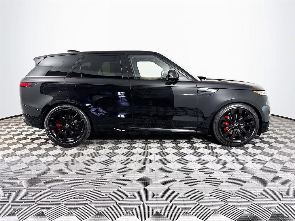 new 2025 Land Rover Range Rover Sport car, priced at $106,115
