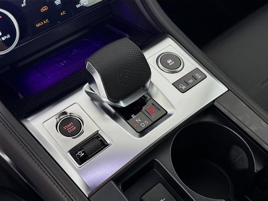 new 2026 Jaguar F-PACE car, priced at $98,988