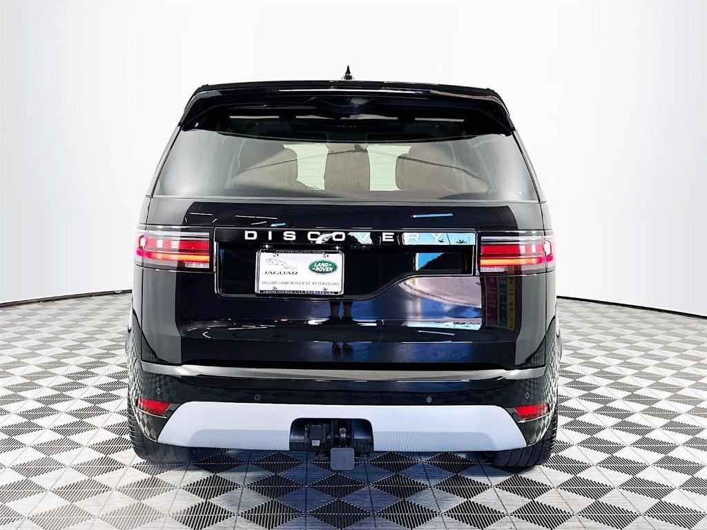 new 2025 Land Rover Discovery car, priced at $85,928