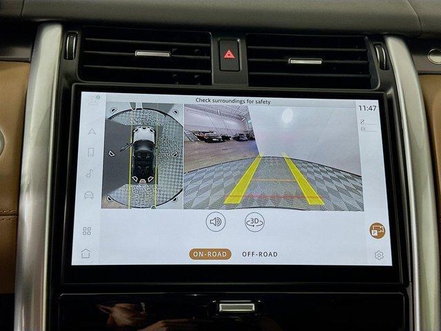 used 2025 Land Rover Discovery car