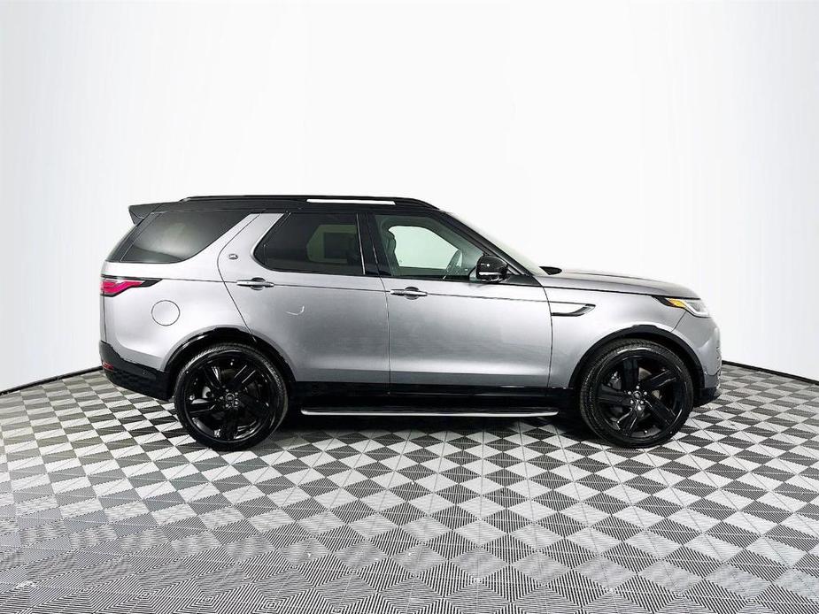 new 2024 Land Rover Discovery car, priced at $86,008