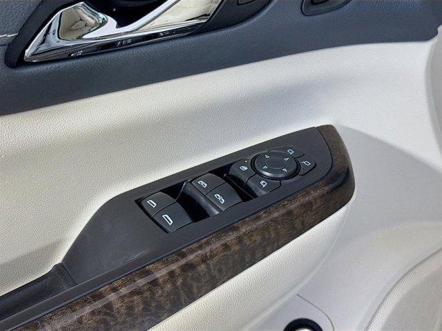used 2021 GMC Acadia car, priced at $31,997