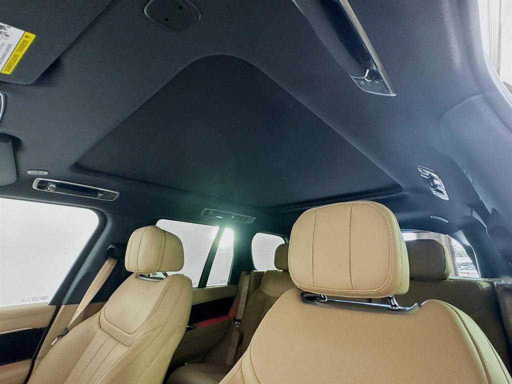 new 2025 Land Rover Range Rover car, priced at $134,035