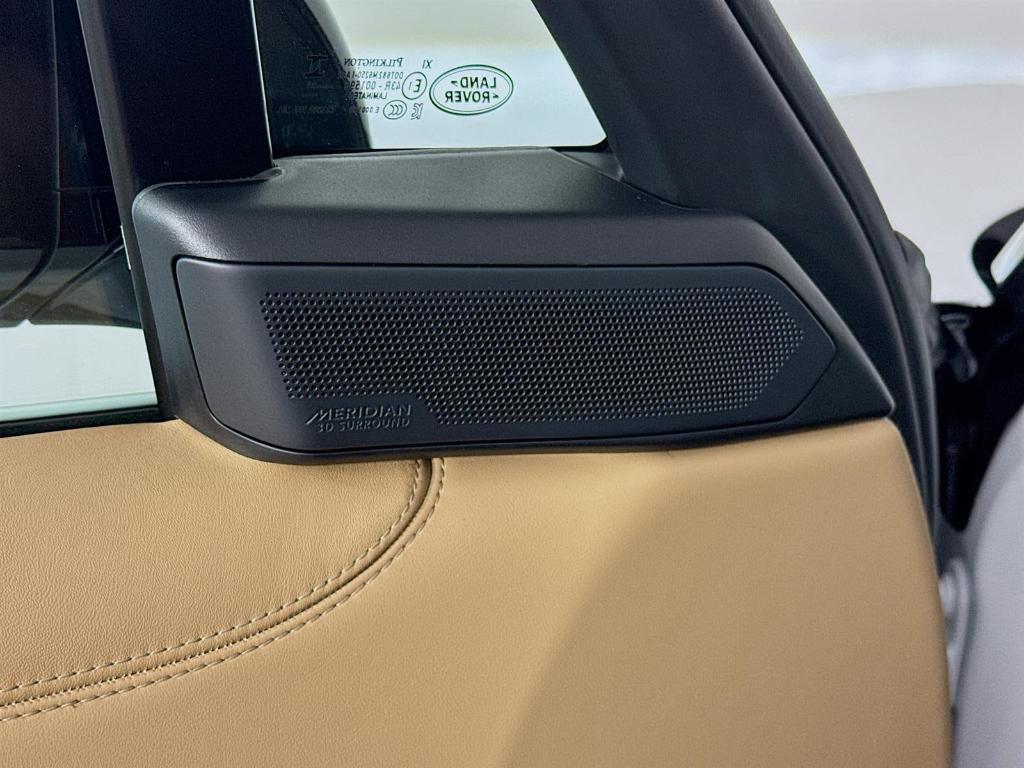 new 2025 Land Rover Range Rover car, priced at $134,035