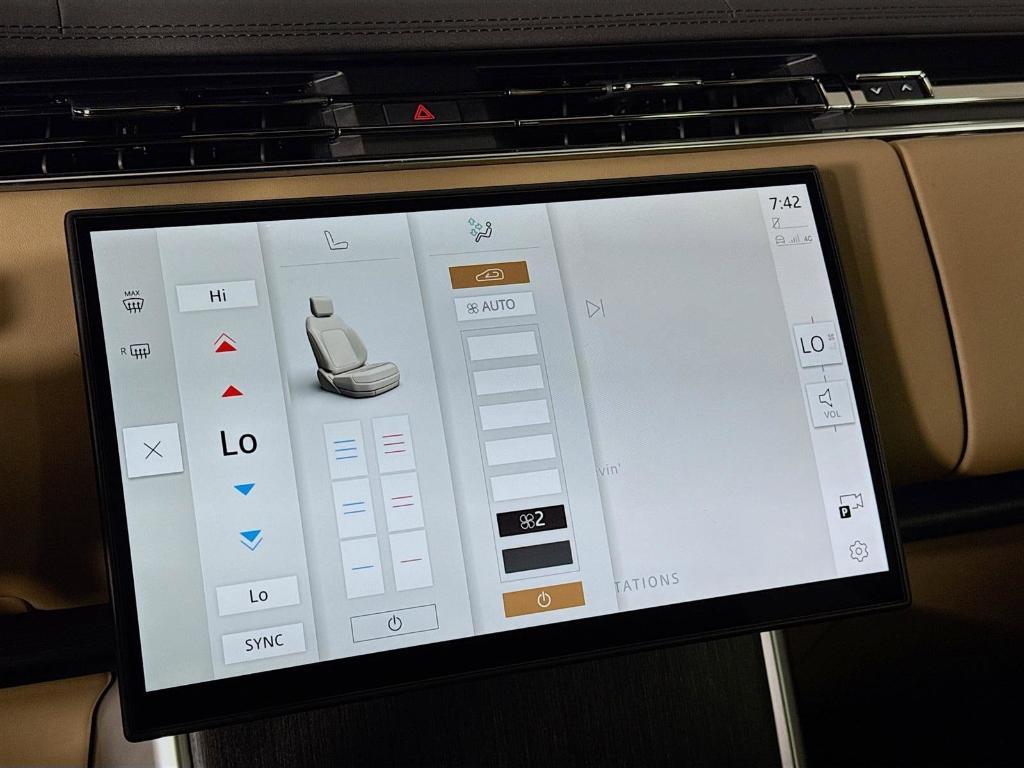 new 2025 Land Rover Range Rover car, priced at $130,105