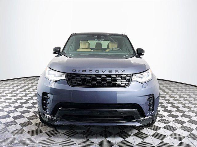 new 2025 Land Rover Discovery car, priced at $73,325