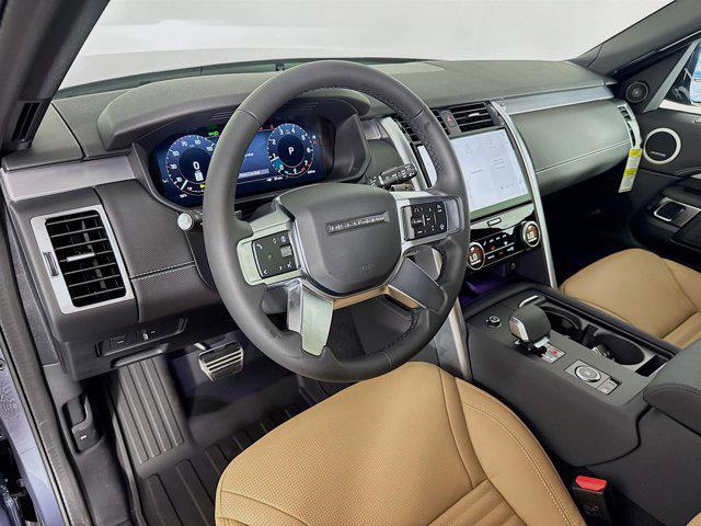 new 2025 Land Rover Discovery car, priced at $73,325