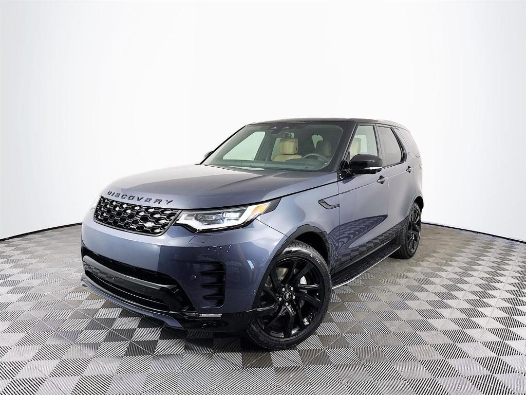 new 2025 Land Rover Discovery car, priced at $73,325
