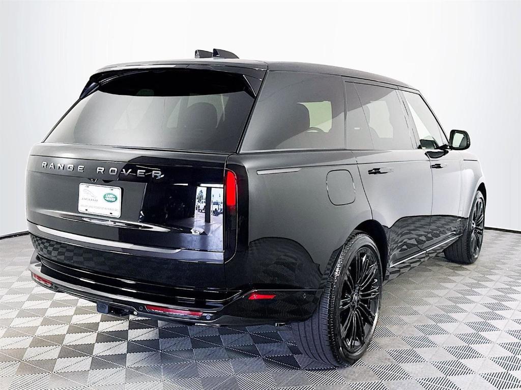 new 2025 Land Rover Range Rover car, priced at $156,910