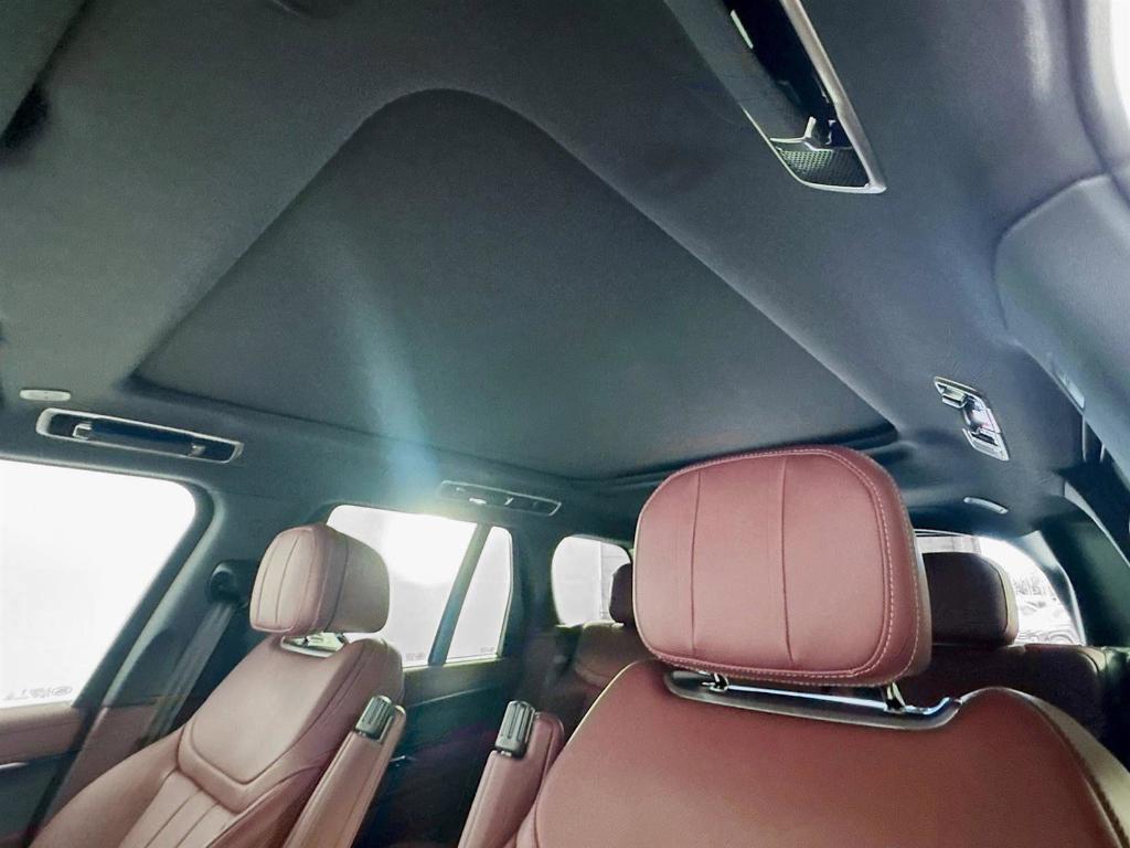 new 2025 Land Rover Range Rover car, priced at $157,855