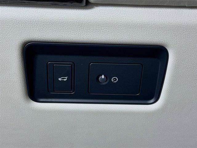 used 2022 Land Rover Range Rover car, priced at $67,270