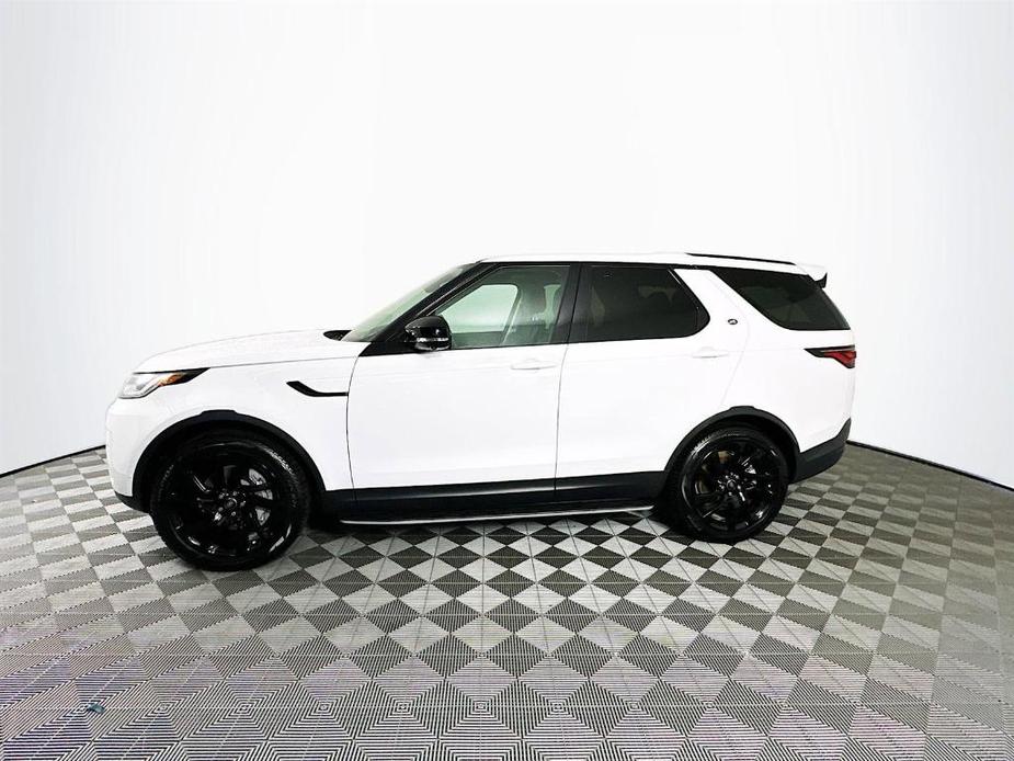 new 2024 Land Rover Discovery car, priced at $68,608