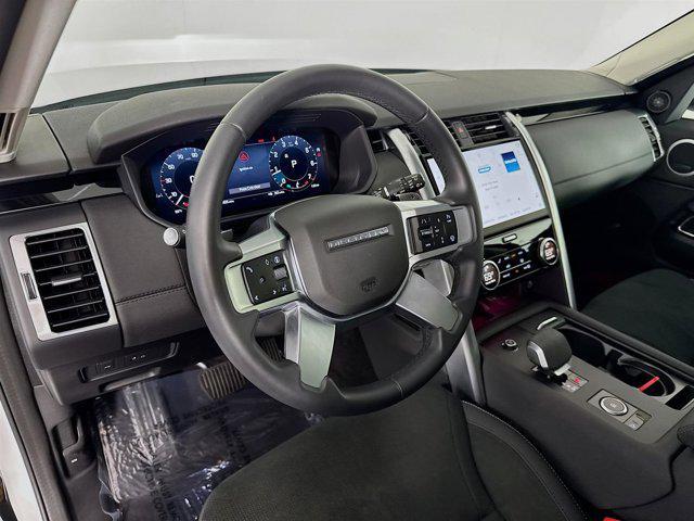 used 2024 Land Rover Discovery car, priced at $45,998