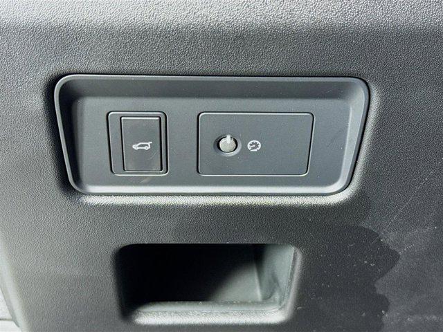 used 2024 Land Rover Discovery car, priced at $45,998
