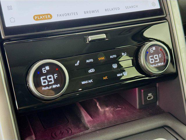 used 2024 Land Rover Discovery car, priced at $45,998