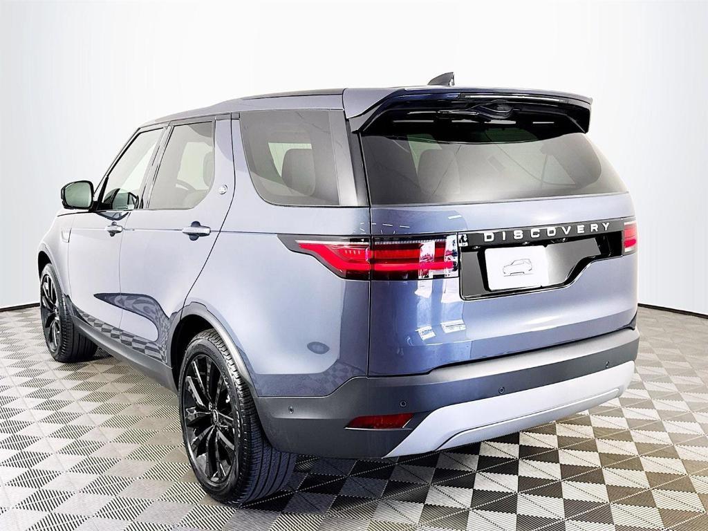 new 2026 Land Rover Discovery car, priced at $68,237