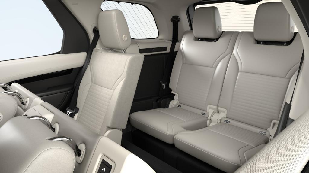 new 2026 Land Rover Discovery car, priced at $68,237