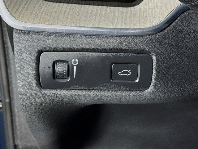 used 2019 Volvo XC60 car, priced at $23,835