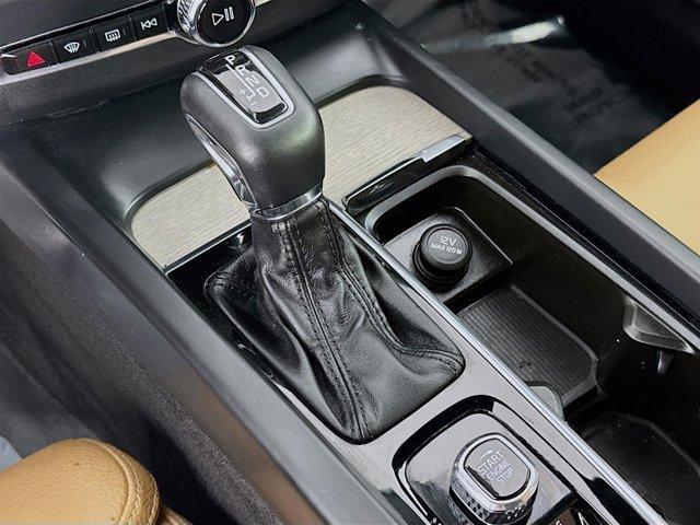 used 2019 Volvo XC60 car, priced at $23,835