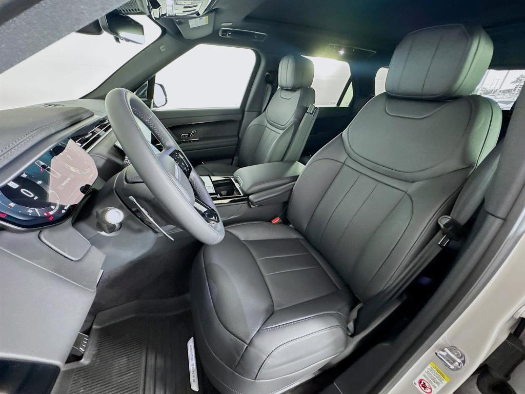 new 2025 Land Rover Range Rover Sport car, priced at $127,625