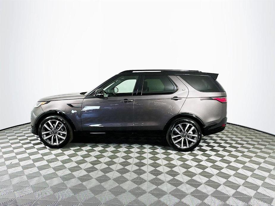 new 2024 Land Rover Discovery car, priced at $72,218