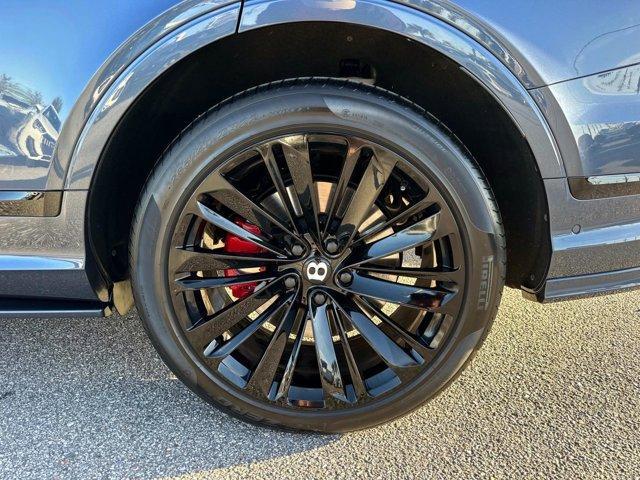 used 2023 Bentley Bentayga car