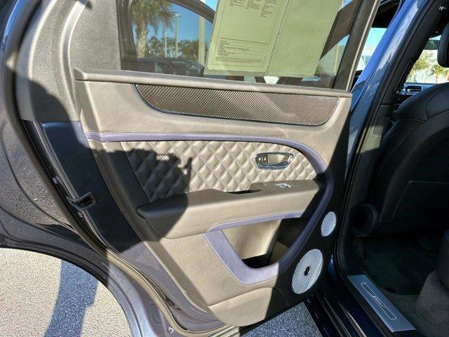 used 2023 Bentley Bentayga car