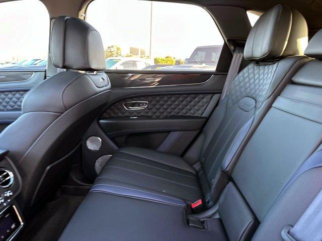 used 2023 Bentley Bentayga car