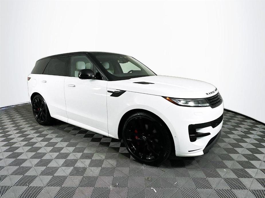 new 2025 Land Rover Range Rover Sport car, priced at $109,395