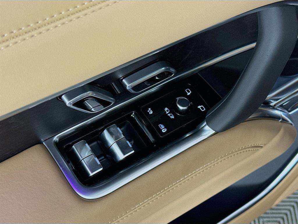 new 2025 Land Rover Range Rover car, priced at $148,710
